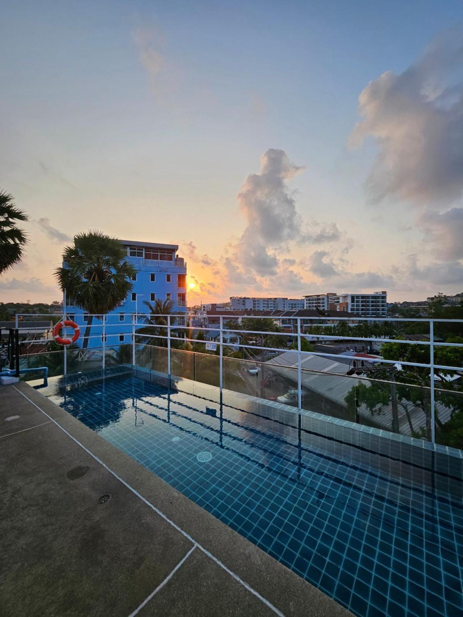 La Xenia Hotel Kata Beach ภายนอก รูปภาพ